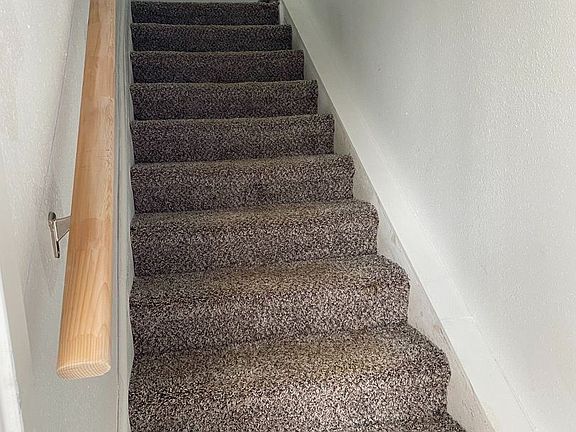 2nd image of 1360 Liberty St NE #3