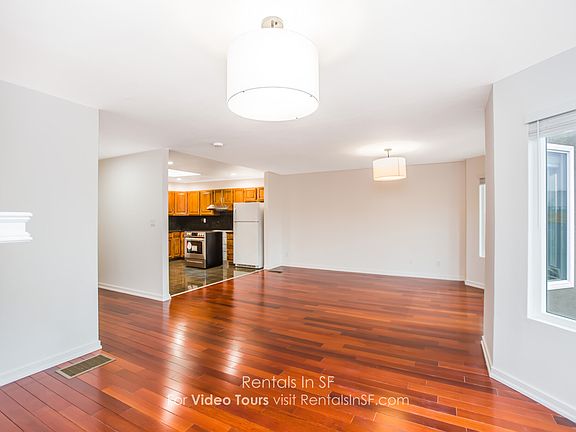 5th image of 2332 21st Ave