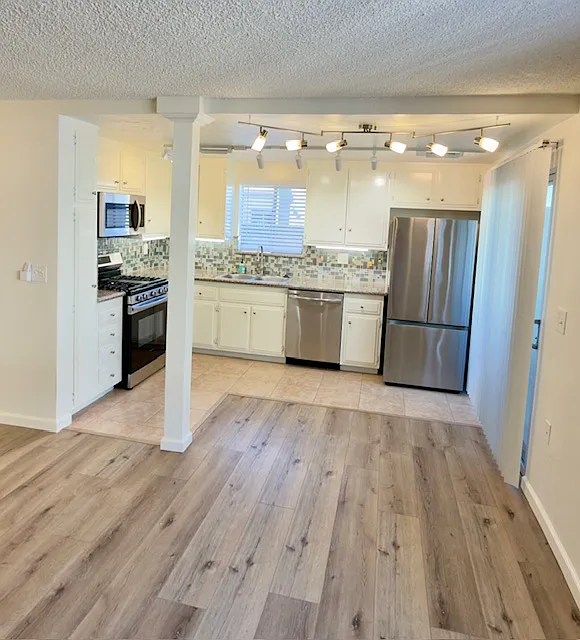 Open kitchen