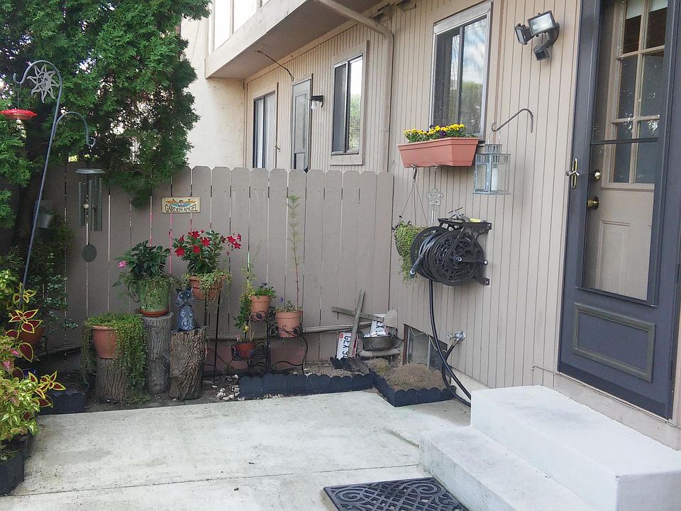 1st image of 6175 Stornoway Dr N