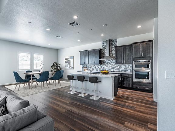 2nd image of 2192 Kinglet Dr
