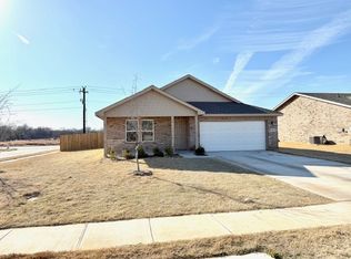 501 Jameson, Springtown, TX 76082