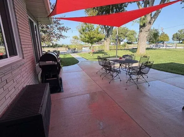 767 Reaume Dr, Lakeshore, ON N0P 2L0