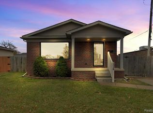 1719 Ferris Ave, Lincoln Park, MI 48146