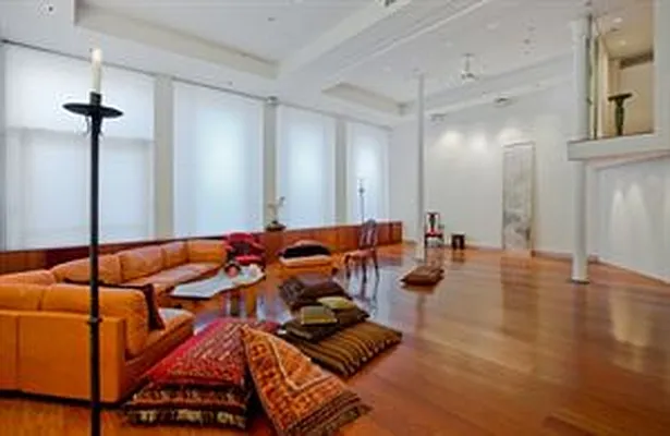 Rented by Douglas Elliman | media 16