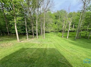 269 Duck Pond Rd, Upper Sandusky, OH 43351