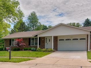 3918 Rue De Renard St, Florissant, MO 63034