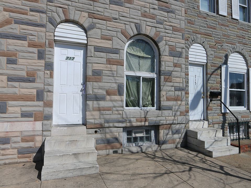 2nd image of 717 N Montford Ave