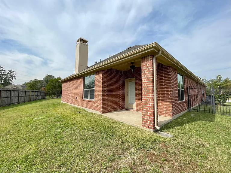 26100 Brickhill Dr — Photo 25