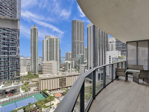 2nd image of 45 SW 9th St APT 2001