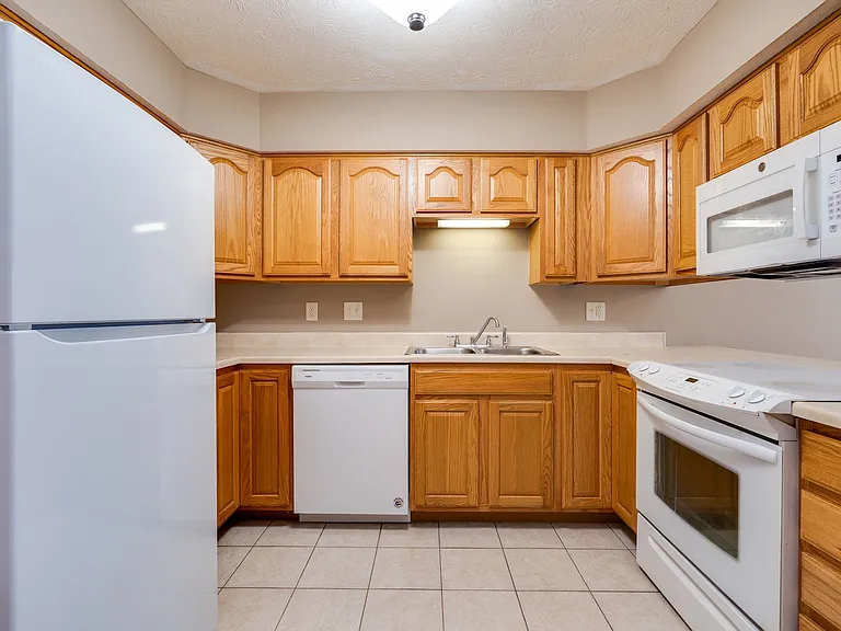 2043 Pine Forest Dr — Photo 23