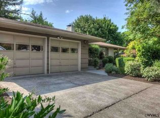 865 17th St NE, Salem, OR