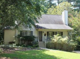 619 Sutton Way SW, Marietta, GA 30064