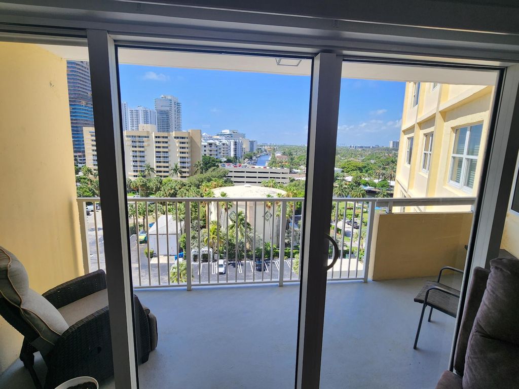 1200 HIBISCUS Avenue #1006, photo 7