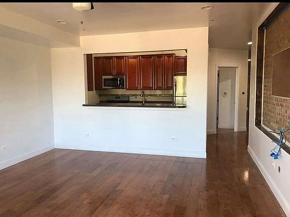 4th image of 6212 S Campbell Ave #1