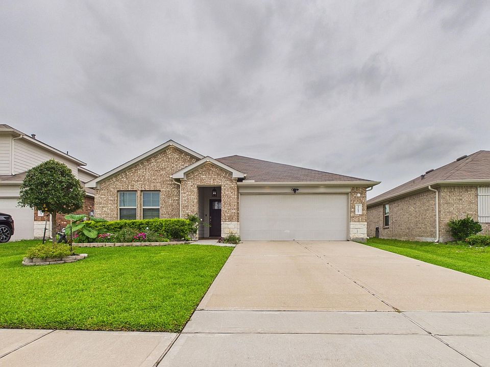 1st image of 22615 Cremona Village Trl