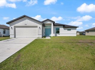 3908 12th St SW, Lehigh Acres, FL 33976