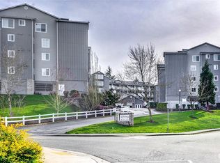 1318 37th St UNIT 1202, Everett, WA 98201