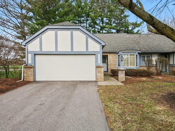 3171 Maple Villa Dr SE #1, Grand Rapids, MI 49508