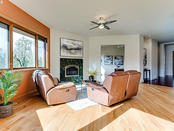 4th image of 37871 Jasper Lowell Rd