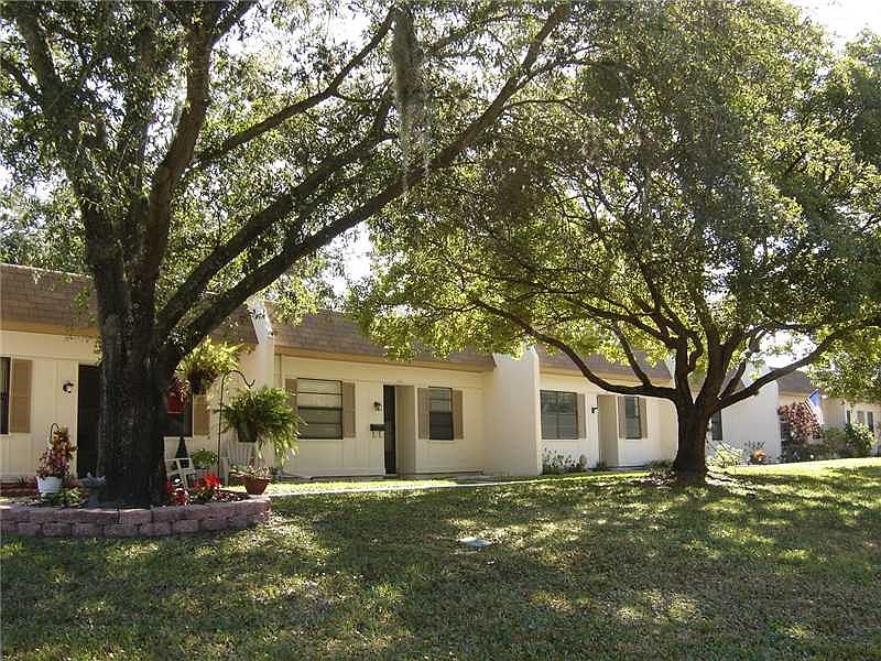 1st image of 2982 Flint Dr S