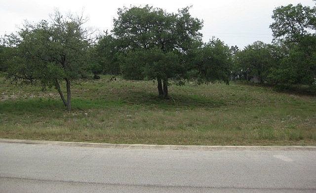 1st image of 986 Kings Cove Dr