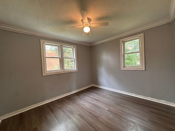 5th image of 328 E Kellar Ln