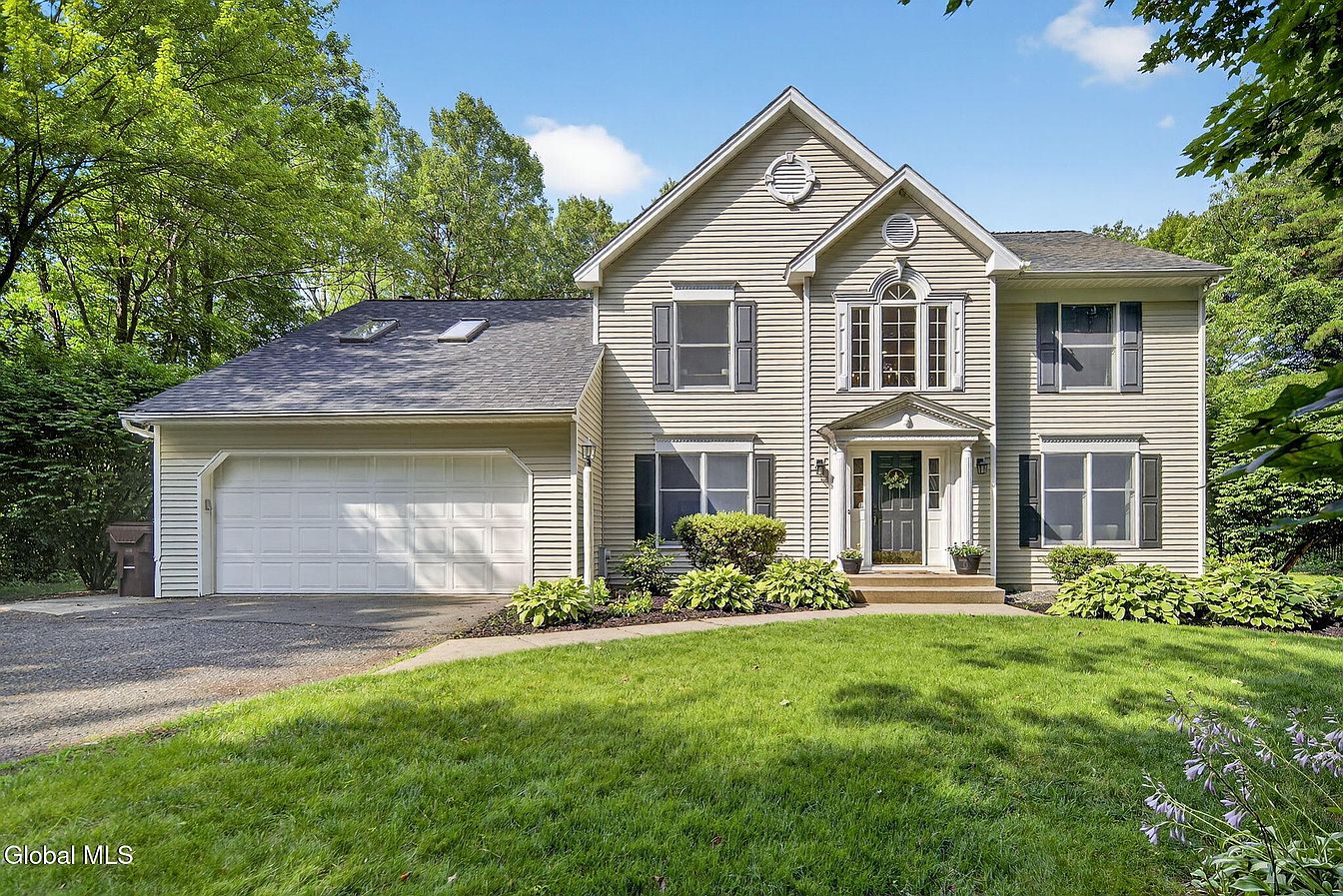 1st image of 72 Maple Road