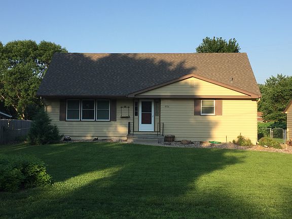 2nd image of 4536 Pacific Ave