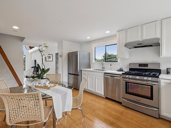 5th image of 260 Kale Road