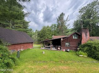 129 S Bailey Rd, Montrose, PA 18801