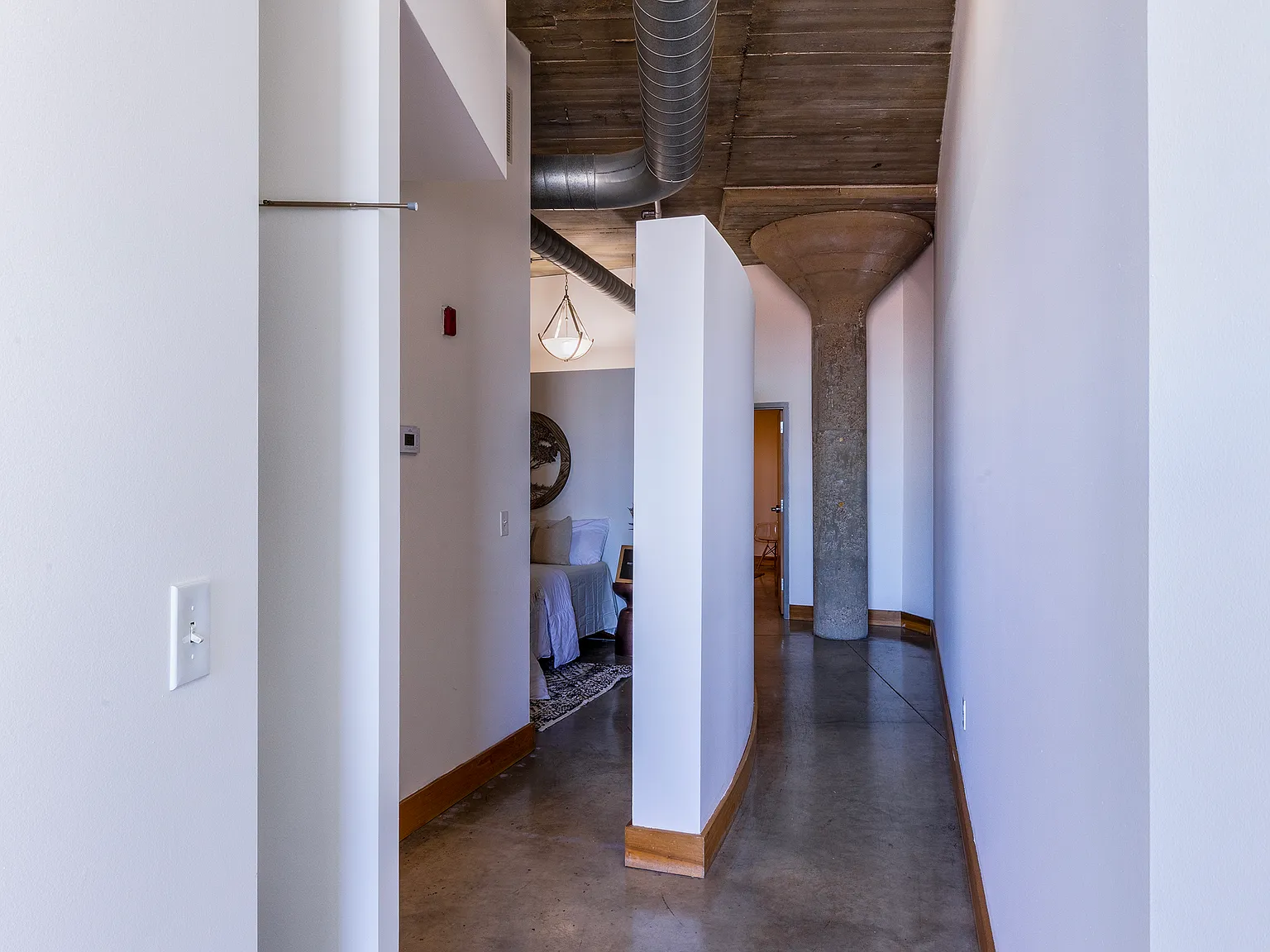 2 bed, 1350 sqft, $1,500 — Photo 4