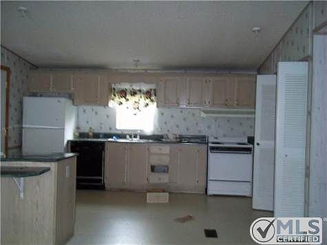 5th image of 500 Tillman St