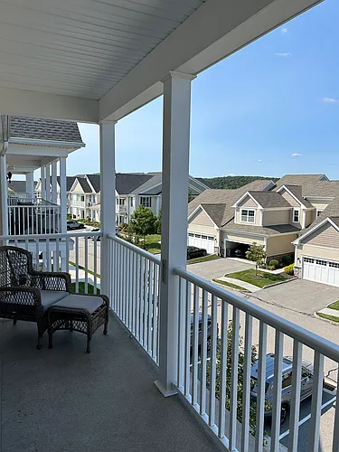 625 Center Meadow Ln #625 Photo 1
