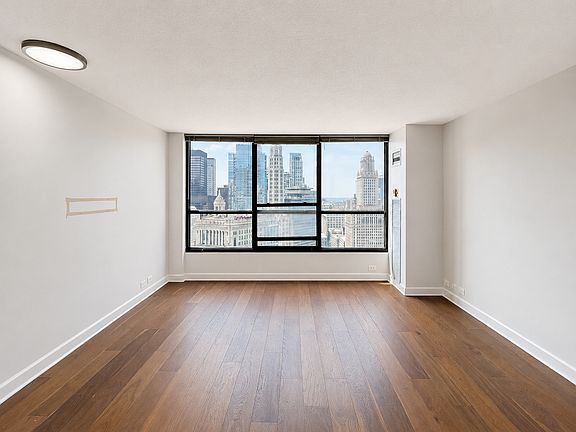 5th image of 405 N Wabash Ave Unit 3307