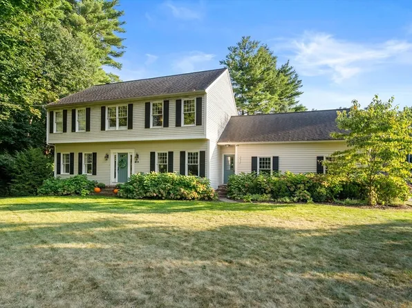 411 Hudson Rd, Sudbury, MA 01776