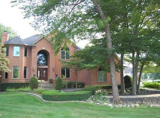 11454 Heatherwood Ct, Shelby Township, MI 48315