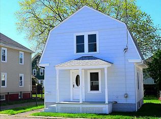 149 Chaplin St, Pawtucket, RI 02861
