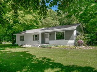 41 Oliverda Dr, Sherwood, MI 49089