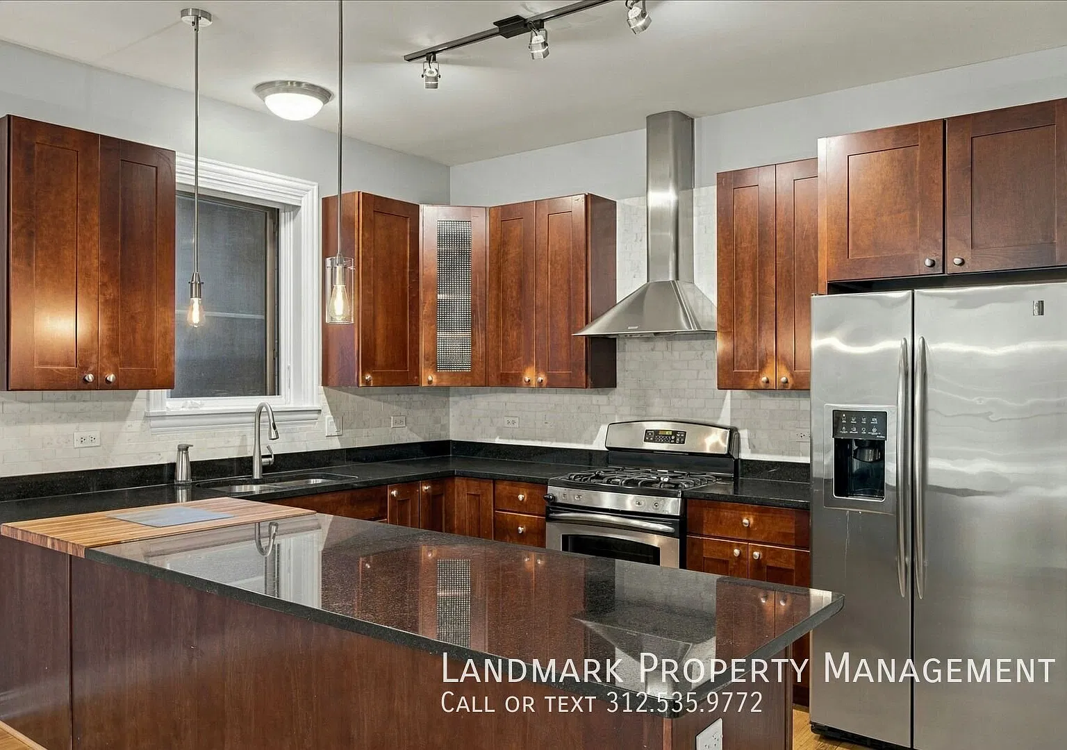 1024 N Hermitage Ave Unit 1 — Photo 3