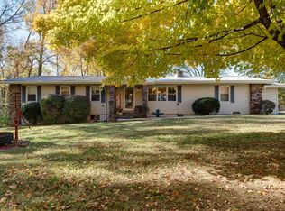6511 N Martingale Cir, Ozark, MO 65721