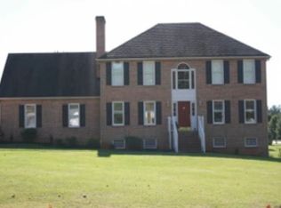 1126 Ickleton Pl, Forest, VA 24551