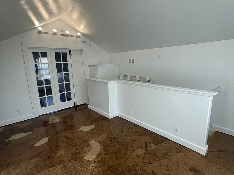 117 S Welch St — Photo 12