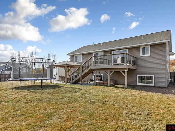 5th image of 634 Turner Dr