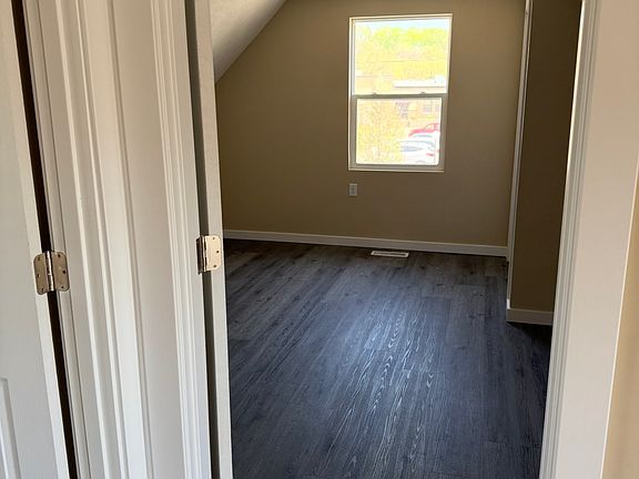 3rd image of 312 Curtis St APT 2