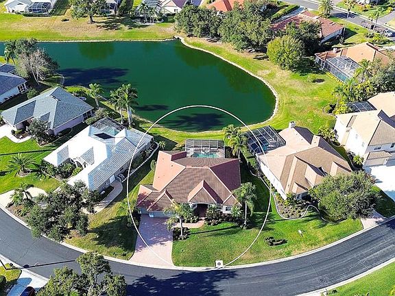 4th image of 11809 Oak Ridge Dr