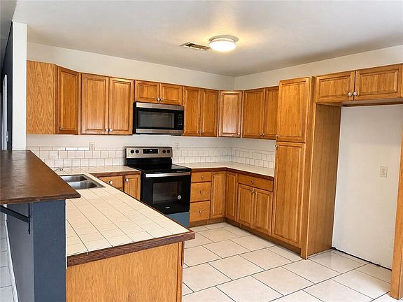 4th image of 5148 Basinview Dr