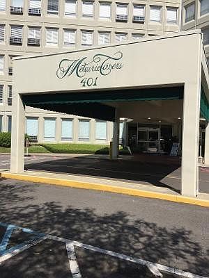 1st image of 401 Metairie Rd APT 218