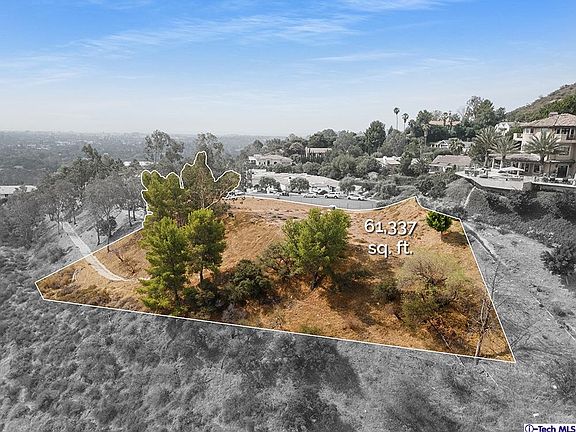 3rd image of 151 Normandy Ln