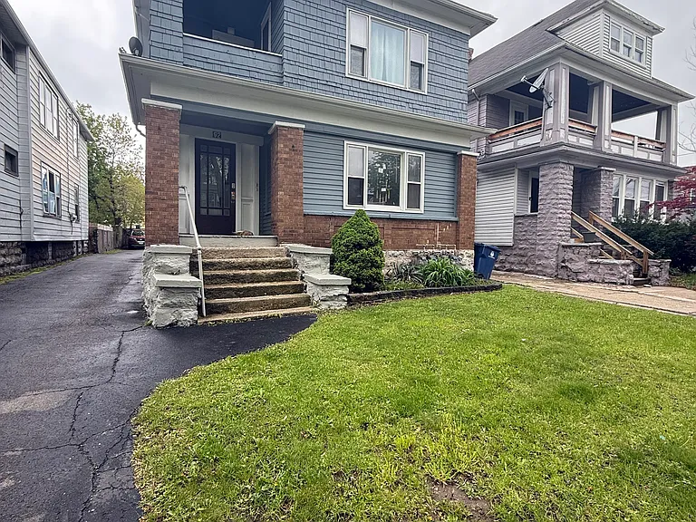 92 Traymore St #2 — Photo 11